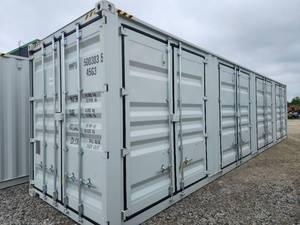 lot 7249 image: One Way Use 40ft Storage Container with 4 Door Side Access MMPU5003035