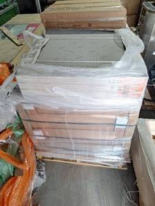 lot 51003 image: Pallet Of Miscellaneous Tile