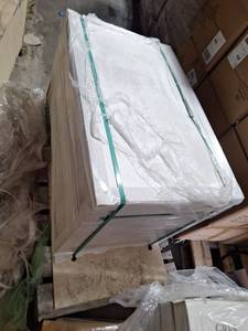 lot 51004 image: Pallet Of Miscellaneous Tile