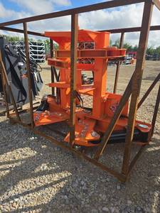 lot 605 image: TOPCAT Skid Steer Tree Shears  ECSSRB