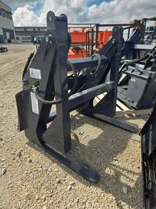 lot 609 image: Landhonor Skid Steer Log Grapple  LG-13-33D