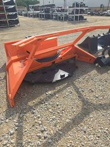 lot 610 image: Topcat 72 Disc Mulcher Skid Steer Attachment  SSDFM60