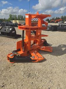 lot 617 image: TOPCAT Skid Steer Tree Shears  ECSSRB