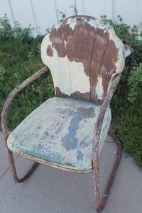 lot 4755 image: Antique Metal Lawn Chair