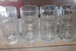 lot 4758 image: Heavy Glass Drinking Glasses