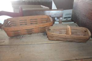 lot 4771 image: Vtg. Longaberger Baskets