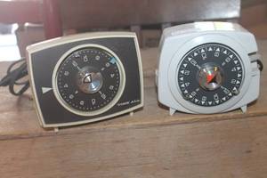 lot 4788 image: Vtg. Time-All Lamp & Appliance Timers