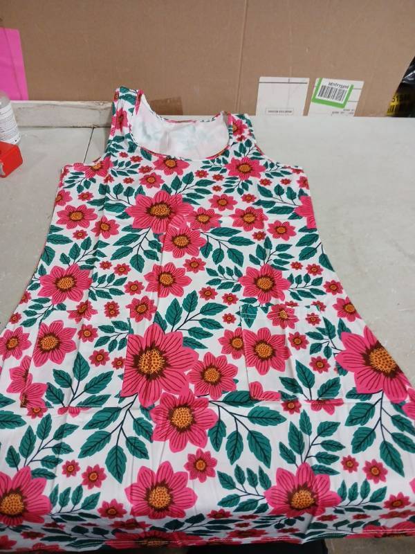 lot 52110 image: Floral Sleeveless Summer Dress with 2 Front Pockets-S