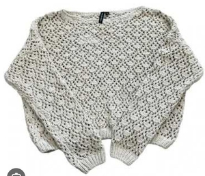 lot 4288 image: Moon & Madison Open Knit Sweater Size Small - Retail $15