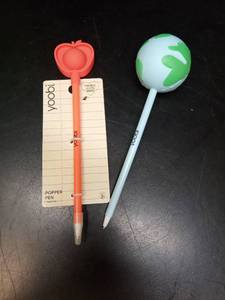 lot 114 image: Yoobi Novelty Popper Pens Set - Retail $5