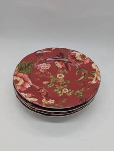 lot 714229 image: 222 Fifth Fleur Rouge Dinner Plates Set of 4
