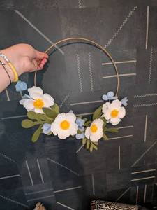 lot 714241 image: Felt Flowers on Gold Metal Hoop Wreath