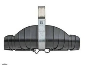 lot 26289 image: Eaton Snap N Shield Pipe Supports