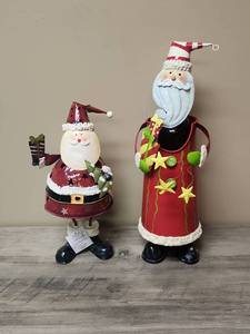 lot 400 image: Christmas Santa Claus Wine Bottle Holder and Metal Figure Set