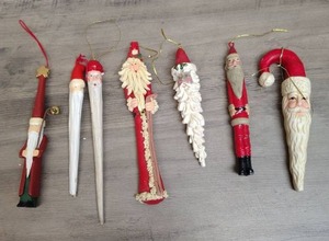 lot 466 image: Handcrafted Wooden Santa Christmas Ornament Collection