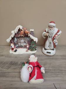 lot 491 image: Christmas Holiday Figurines and Photo Frame - includes a Santa Music Box