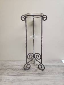 lot 579 image: Tall Metal Wrought Iron Hurricane Candle Holder with Glass Vase