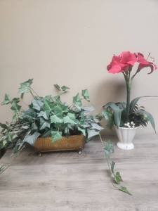 lot 585 image: Brass Decorative Planter with Footed Base and greenery and small white vase with red artificial floral arrangement