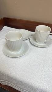 lot 724 image: DesignPac White Ribbed Coffee Cup and Saucer Set