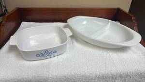 lot 751 image: Corning Ware Blue Cornflower Baking Dish with pyrex Divided Serving Bowl