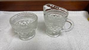 lot 774 image: Crystal Cut Glass Sugar Bowl and Cream Pitcher Set