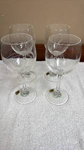 lot 791 image: Crystal Wine Glasses Set with Etched Grape Design