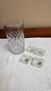 lot 792 image: Lead Crystal Vase with Four Cut Glass Salt Cellars Set