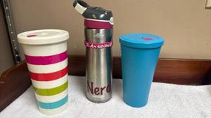 lot 836 image: Mixed Brand Travel Tumbler Set with Contigo and Starbucks