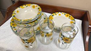 lot 862 image: Thomson Pottery Sunflower Dinnerware Set with Drinking Glasses - $$$ check online comps