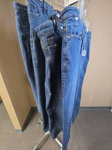 lot 1133 image: Four pairs womens Size 16 jeans