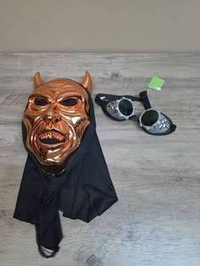 lot 1165 image: Halloween Demon Mask with Steampunk Goggles