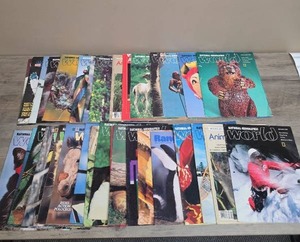 lot 1386 image: Large lot of National Geographic Workd Magazines from the late 80s to early 90s