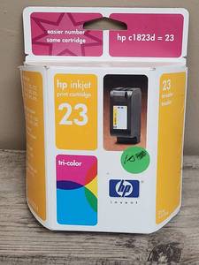 lot 1399 image: HP 23 Tri-Color Inkjet Print Cartridge C1823D