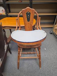 lot 12 image: Antique High Chair with removal enamel tray 17.5W x 21D x 40H.  Seat height 24H - Missing the foot support
