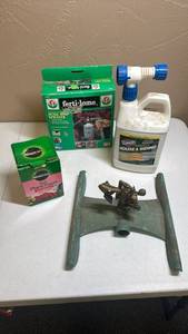 lot 1702 image: Garden Tool and Supply Bundle