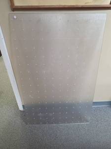 lot 1387 image: Clear Heavy Duty Plastic Chair Mat for carpet. 31 58 x 59 38.  Thick and solid, not the bendable type