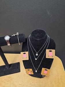 lot 246 image: Mixed Costume Jewelry Collection with Silver-Tone Geneva Watch