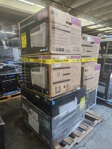 lot 53516 image: LG Room Air Conditioner 12000 BTU Energy Star Window Unit - Lot of 6