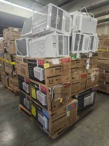 lot 53521 image: LG Window Air Conditioner Units 5000-12000 BTU - lot of 18