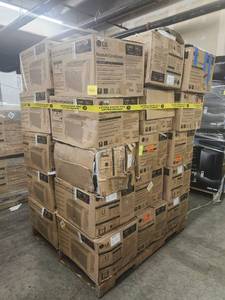 lot 53522 image: LG Room Air Conditioner 5800 BTU Window Unit - Lot of 32