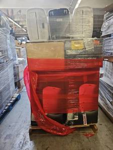 lot 53547 image: LG 6 000 BTU Portable Air Conditioner with Remote  LP0621WSR- lot of 12