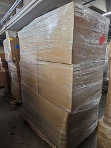 lot 53599 image: LG 18K BTU Window Air Conditioner Model R-LW1816ER - - Refurbished BULK Lot of 6