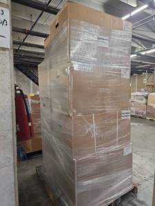 lot 53620 image: (2) Magic Chef 1.8 CU FT Stainless Steel Microwave (6) Galanz 1.7 CU FT - Refurbished BULK Lot
