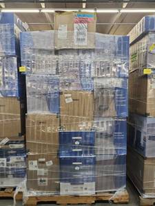 lot 53669 image: Pallet of Ecovacs Deebot Ozmo Robotic Vacuum and Mop System