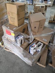 lot 53682 image: Mixed Electronics and Kitchen Appliance Pallet Lot