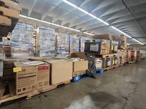 lot 53678 image: Bulk Lot of AC Units, Fishing Vests, Masks and Spray Bottles