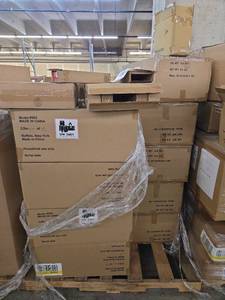 lot 53689 image: Mixed Household Items and Kitchen Appliances and More