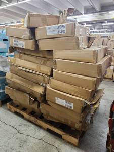 lot 53737 image: Pallet of Periea Storage Organizer Boxes with Metal Rods in Different Colors