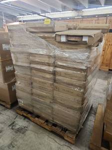 lot 53741 image: Pallet of Temp-tations by Tara Bamboo Serving Trays Set