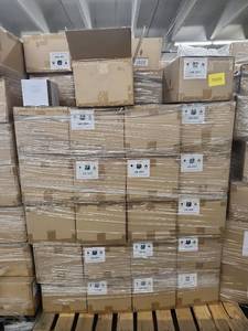 lot 53830 image: Pallet of Luminara Real Flame-Effect Candles